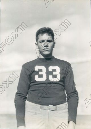1934 Chicago Cardinals Football Player Halfback Dougal Russell Press Photo