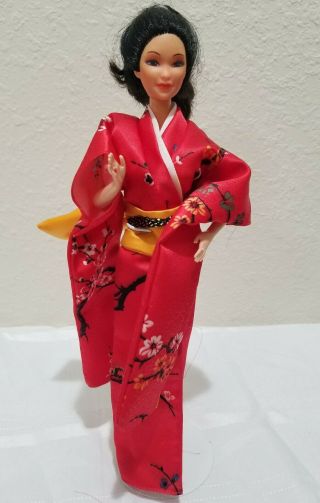 Vintage Japanese Barbie Doll 1984 In Red Kimono Collectors
