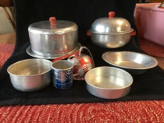 9 Pc Vintage Childs Toy Cookware Set Aluminum Kitchen Pans Cake Red Wood Handles