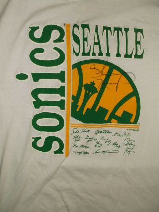 Vtg 90’s Seattle Sonics T - Shirt Med - Lg Shawn Kemp White Nba Never Worn
