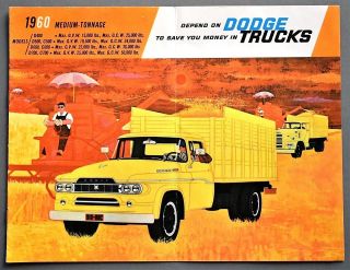 1960 Dodge Medium Tonnage Trucks Brochure 8 Pages 60dodmt