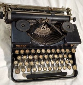 Antique 1930s Royal " Portable " Typewriter Matte Black Small Vtg Hemingway Rare