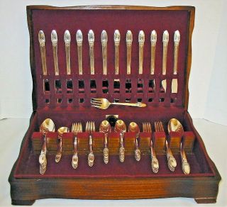 57 Piece Set First Love Silverplate Flatware With Chest 1847 Rogers Bros