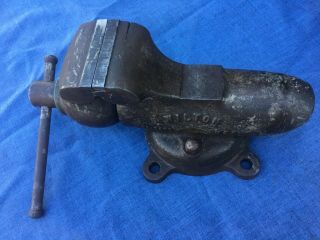 Vintage Wilton Bullet Vise 835 3.  5 " Jaw Antique Baby Made In Usa