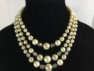 (japan) Vintage Triple - Strand Graduated Ivory Pearl Necklace