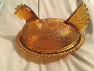 Vintage Indiana Glass Amber 7 " Hen On Nest.  Stippled Nest Exc.
