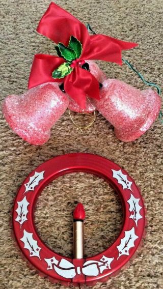 Lighted Vintage Ringalite 3 Red Glitter Bells & Plastic Wreath White Holly Leave