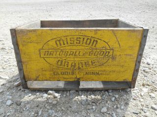 Old Vintage Antique Mission Orange Naturally Good Cloquet Minnesota Wooden Crate
