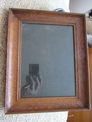 An Antique Vintage Small Oak Portrait Picture Photo Frame
