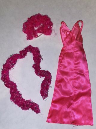Vintage 1976 Mattel Superstar Barbie Pink Gown Wrap Boa Dress 9720