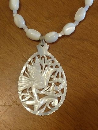Vintage Carved Mother Of Pearl Bead Necklace W/ornate Bird Pendant 20 "