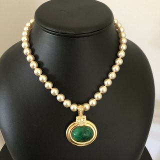 Vintage Faux Pearl Gold Tone & Green Stone Rhinestone Pendant Necklace