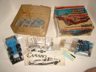 Vintage Ertl 1:25 Scale Model Kit Die Cast Metal & Plastic Camaro Z28 Kitbash