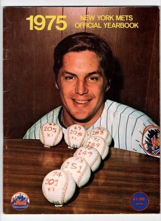 1975 York Mets Official Team Issued Yearbook - Tom Seaver Cover - Ex.  Plus