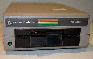 Vintage Commodore 1541 Floppy Disk Drive for C64 - - NEEDS TLC 2