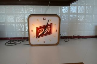 Vintage Schlitz Beer Electric Lighted Advertising Clock