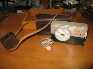 Vintage 1958 National Portable Six All Transistor Radio Ab - 155 W/case Earphone