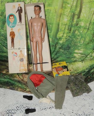 Mattel - Vintage 1961 Ken Doll - Barbie 