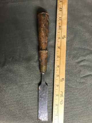 Fine Vintage User Buck Brothers Cast Steel Carpenters Woodworkers 1 " Chisel