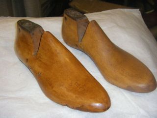 Vintage Wooden Shoe Last Form Mold Size 10b Industrial Farmhouse Decor