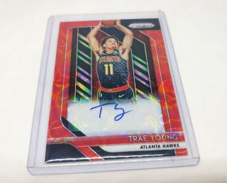 2018 - 19 Prizm Rookie Signatures Auto Prizms Choice Red Trae Young Ssp Rc Au