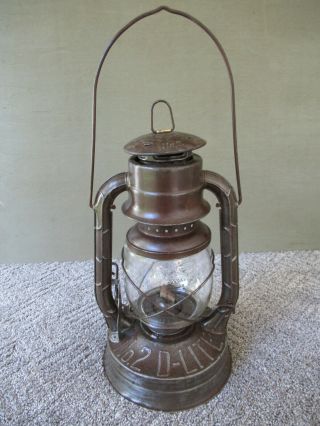 Antique Lantern Dietz D - Lite Primitive No 2 Kerosene Oil Barn Lamp Ny,  Mfg 12 - 39