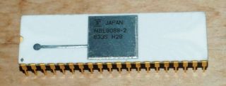 Fujitsu Mbl8088 - 2 8mhz White Ceramic 8088 Cpu