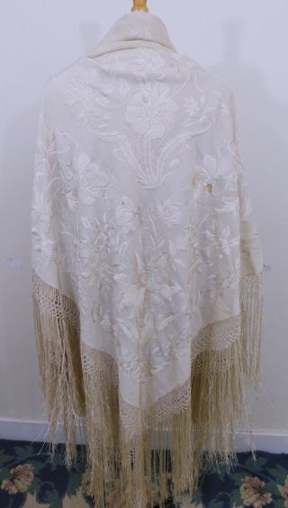 Antique Vintage 1920s 30s Pure Silk Floral Embroidered Piano Shawl 2