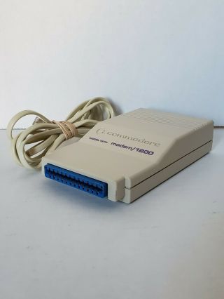 Modem 1200 Model 1670 for the Commodore 64 C64 128 SX - 64 Vic - 20 Computer 2