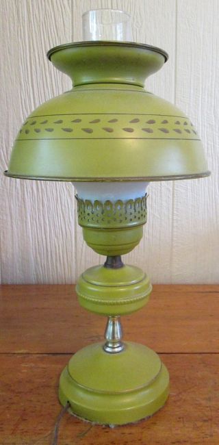 Vintage Green Metal Tole Painted Table Lamp