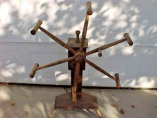Antique Wood Spinning Wheel Yarn Winder Weaving Spool - Still Operational