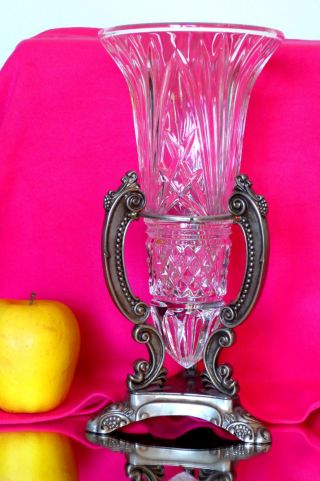 Magnificent Antique Victorian Style Cristal Vase On Silver Plated Stand