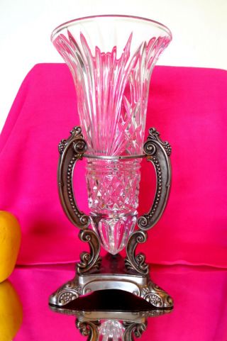 MAGNIFICENT Antique Victorian Style Cristal Vase on Silver Plated Stand 3