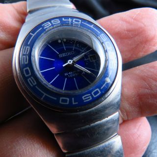 7n82 Japan Vintage Seiko S - Wave 100m Quartz Lady Watch
