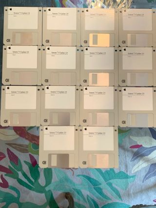 Apple Macintosh System 7.  5 Update 2 - Set Of 14 Disks