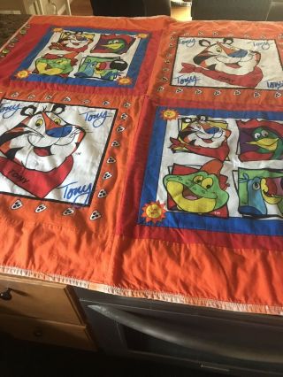 Tony The Tiger Vintage Quilt Pre - Owned 41 X 41