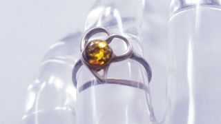 Dainty Vintage Sterling Silver Heart & Amber Stone Ring Women 