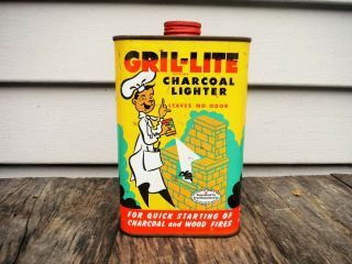 Vintage 1 Quart Gril - Lite Charcoal Lighter Fluid Can Oil Can Neat Nr