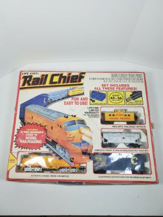 Rail Chief Train Set Life Like Ho Scale Union Pacific Vintage