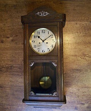 Antique Early 20th Century German Gustav Becker Oak Cased Wall Clock Chime & Key