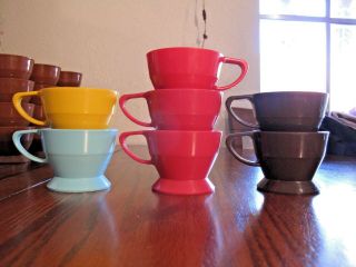 7 (seven) Vintage Solo Lifetime Holders For Cozy Cups,  68a Five Different Colors