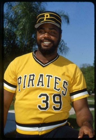 1982 Dave Parker Pittsburgh Pirates Baseball 35mm Slide - Fleer Archives