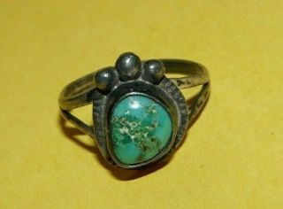 Vintage Old Pawn Native American Navajo Sterling Silver Turquoise Ring Size 7