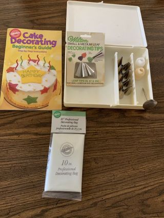 Vintage Wilton Cake Decoration Supplies - Sugar Plum Basic Kit 1972 Box & More