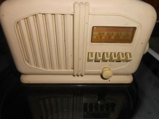 Vtg Antique Truetone D1012 Art Deco Bakelite Tube Radio White Push Button