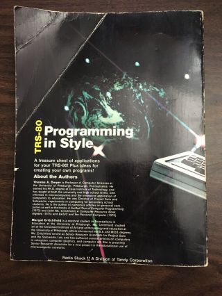 TRS - 80 Programming in Style book 1980 VINTAGE RADIO SHACK Cat.  No.  62 - 2067 2