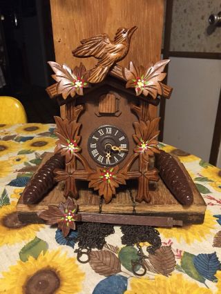Vintage Rare Hand Paint Red Flowers Smaller Cuckoo Clock Germany