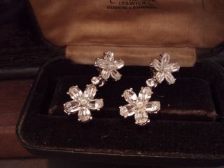 Butler & Wilson Vintage Clear Crystal Flower Drop Pierced Earrings 2