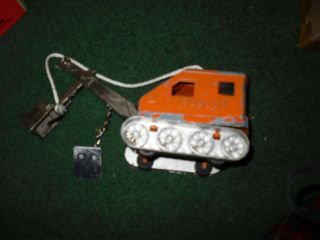 Vintage 1940s Orange Hubley Steam Shovel Crane Diecast Toy