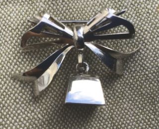 Christmas Pin - Vintage Sterling Silver Christmas Bow With Articulated Clapper